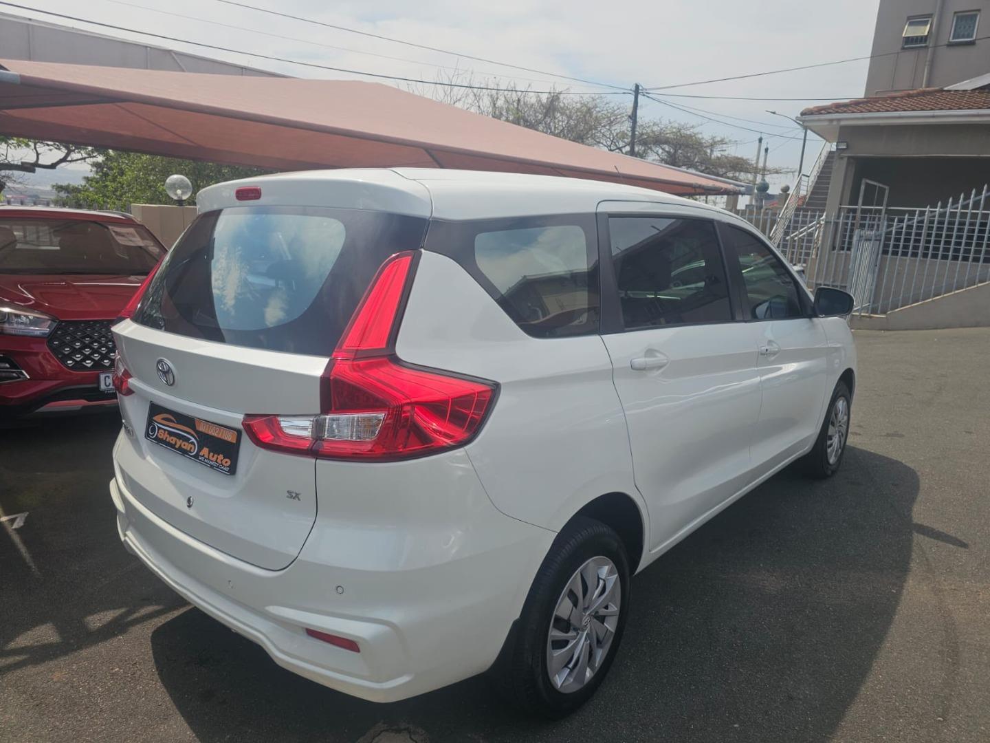 Toyota Rumion 1.5 SX Manual Shayan Auto