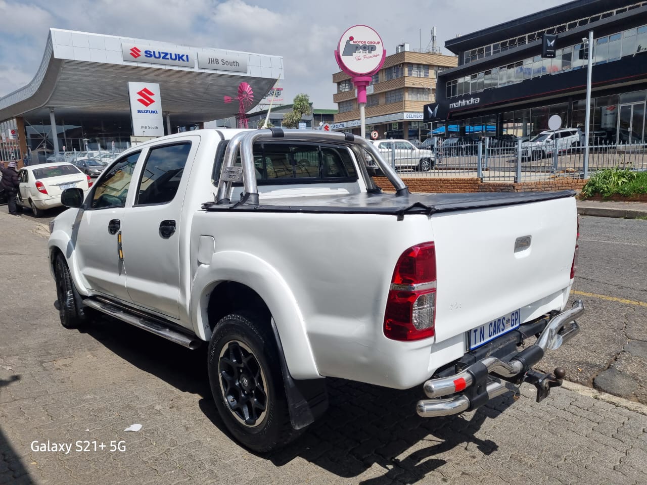Toyota Hilux 2.5D-4D Double Cab 4x4 SRX TN Cars