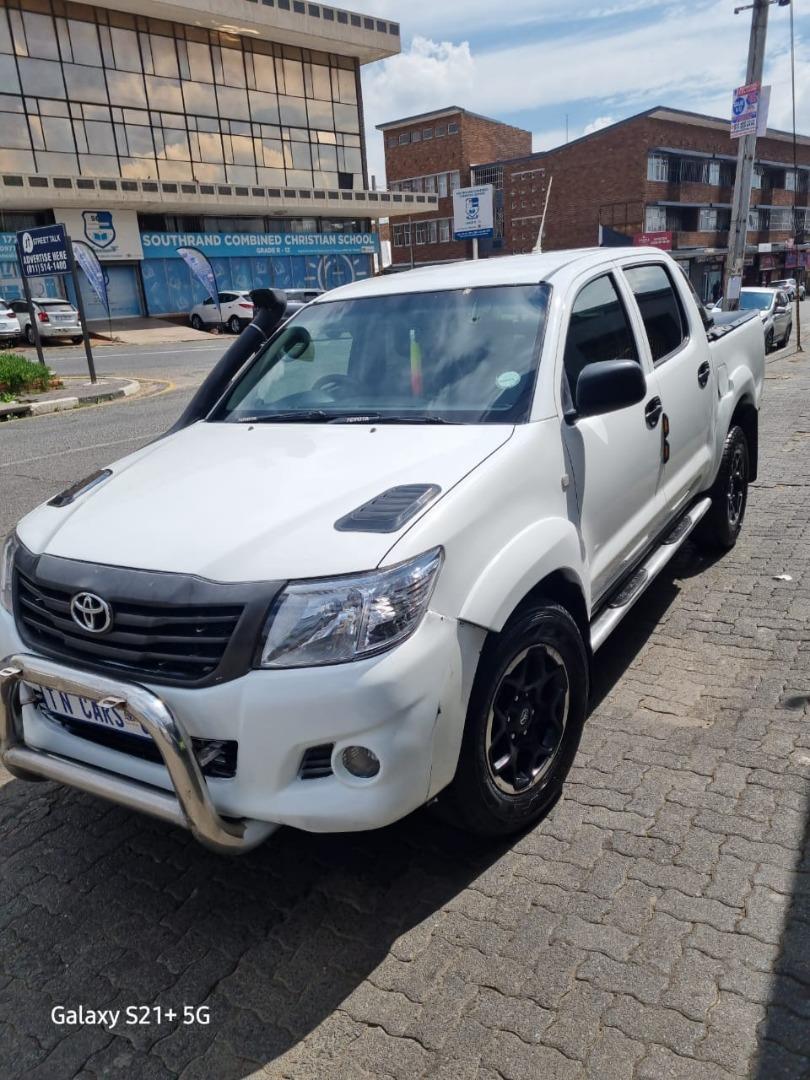 Toyota Hilux 2.5D-4D Double Cab 4x4 SRX TN Cars
