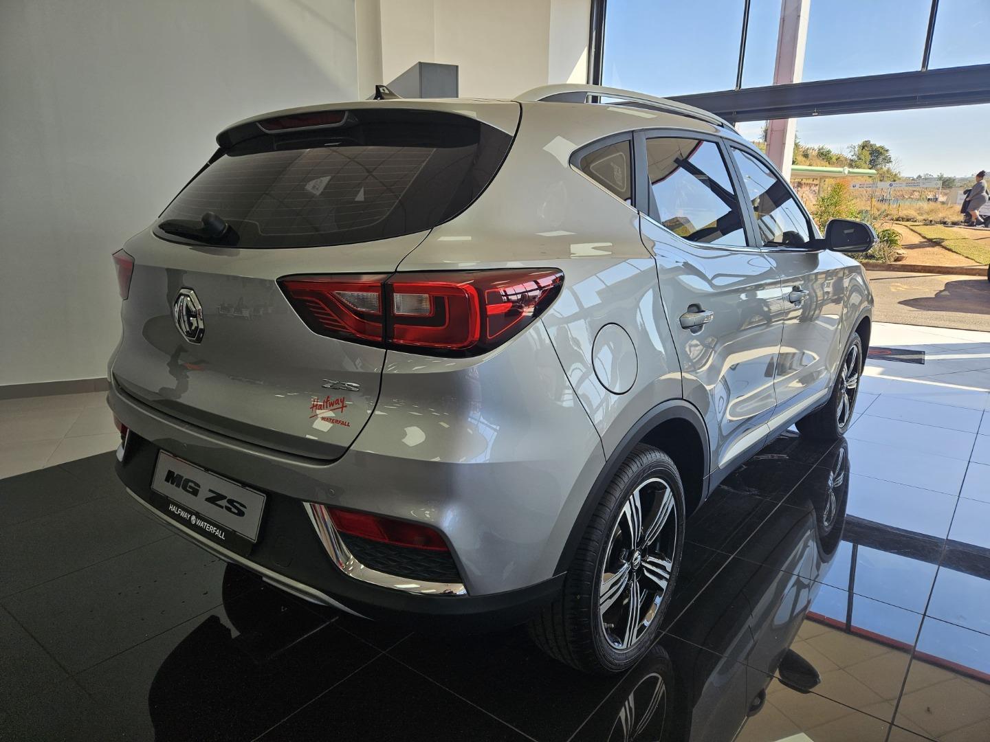 MG ZS 1.5 Luxury Halfway MG Waterfall