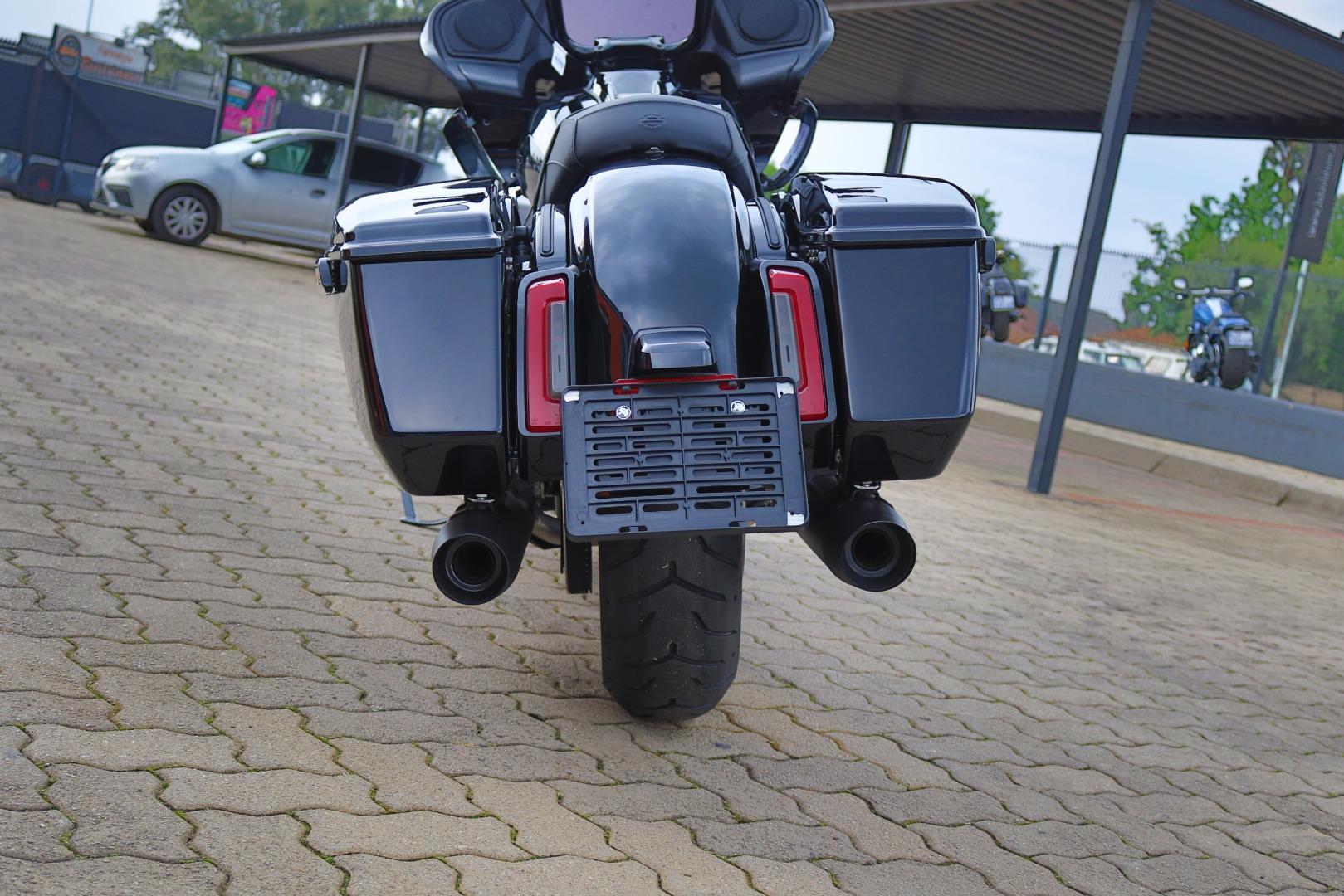Harley-Davidson Road Glide 117 Harley Davidson Gold Rand