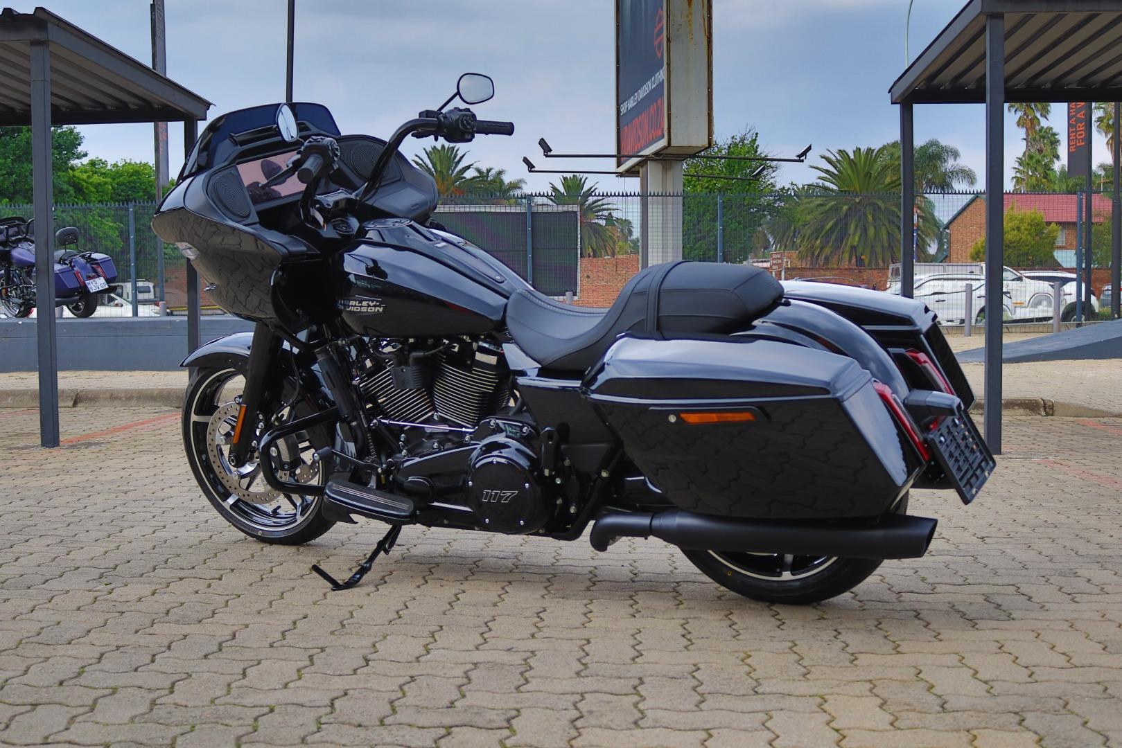 Harley-Davidson Road Glide 117 Harley Davidson Gold Rand