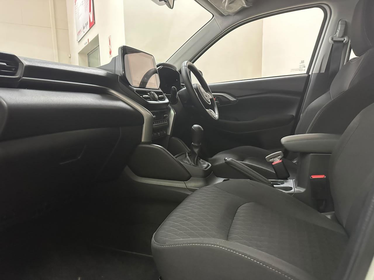 Toyota Urban Cruiser 1.5 XR Manual Riversdal Toyota