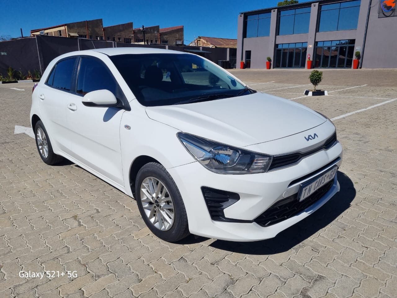 2022 Kia Rio hatch 1.2 LS