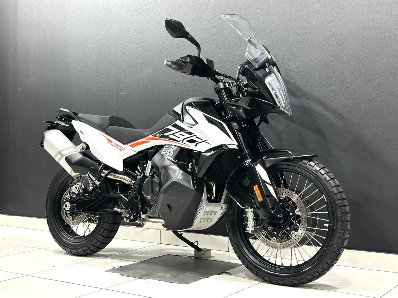 KTM 790