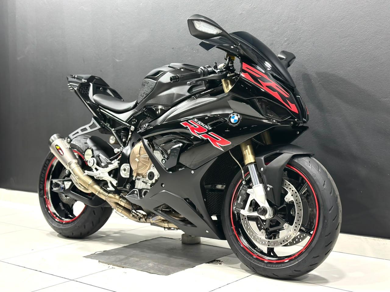BMW S1000