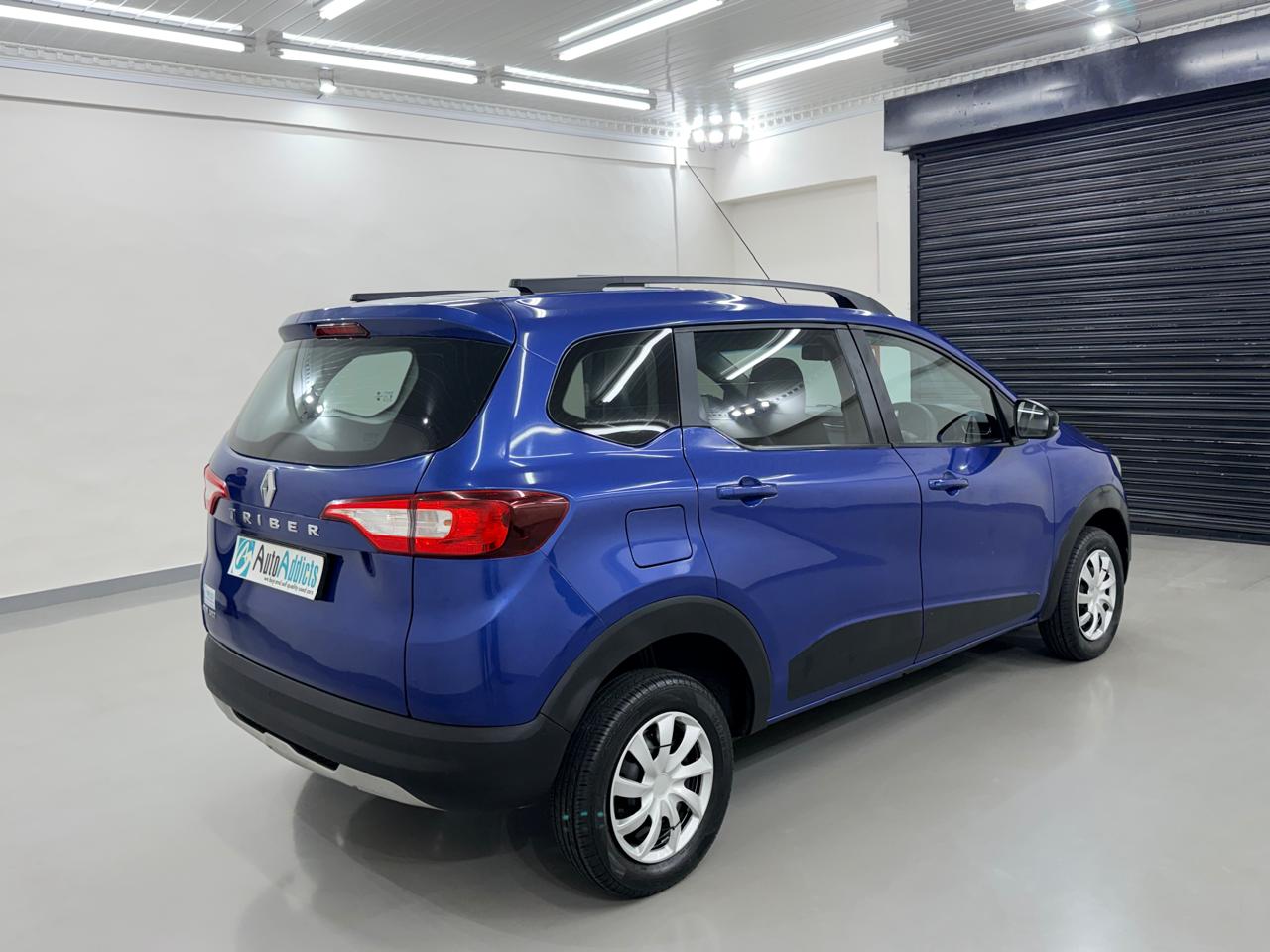 Renault Triber 1.0 Zen Auto Addicts