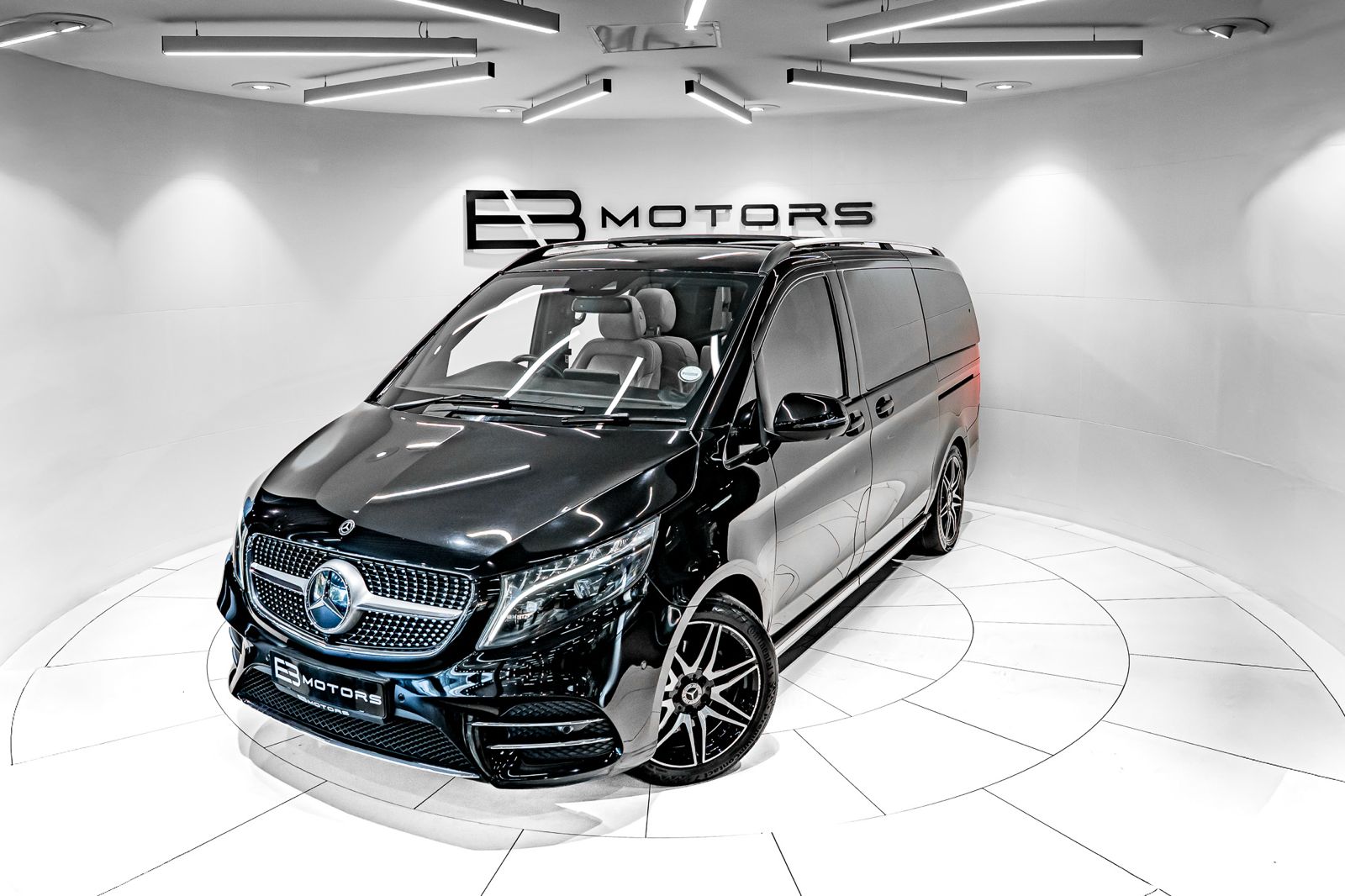 2023 Mercedes-Benz V-Class V300d Exclusive AMG Line for sale