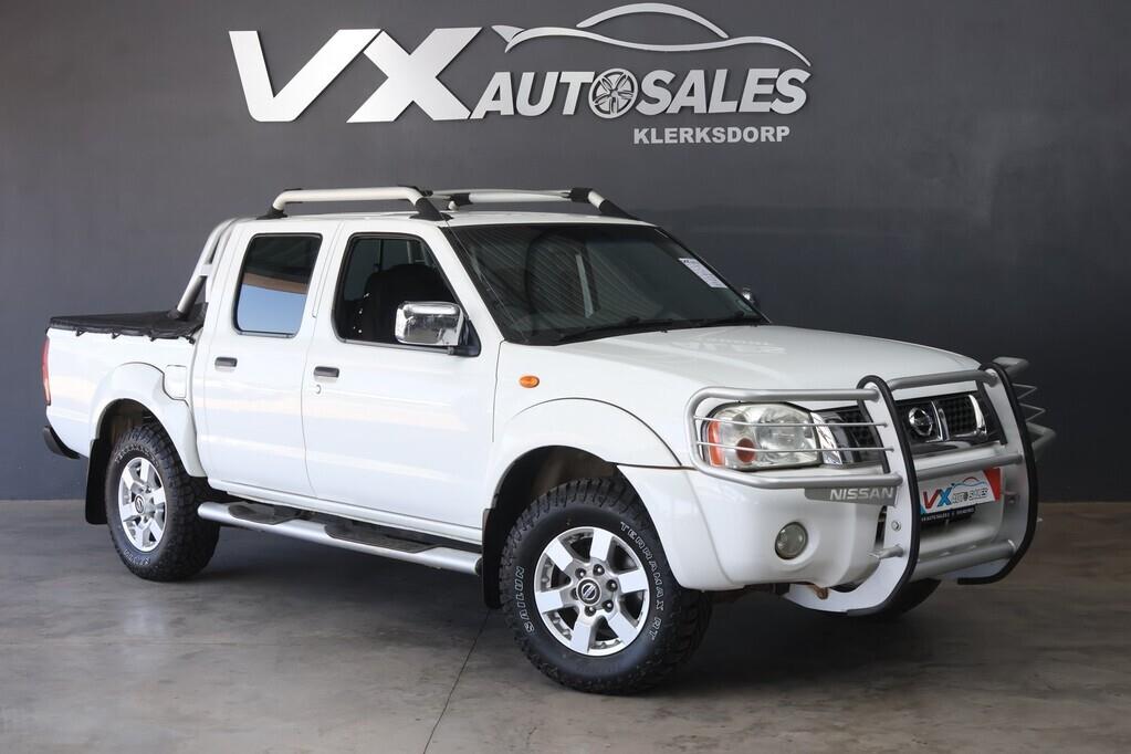 Nissan NP300 Hardbody 2.4 Double Cab Hi-Rider Vx Auto