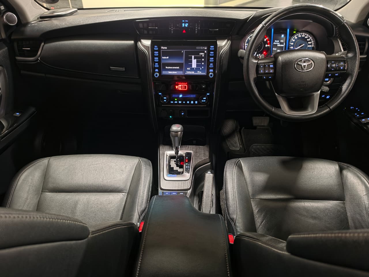 Toyota Fortuner 2.8GD-6 VX SMG Lexus Umhlanga