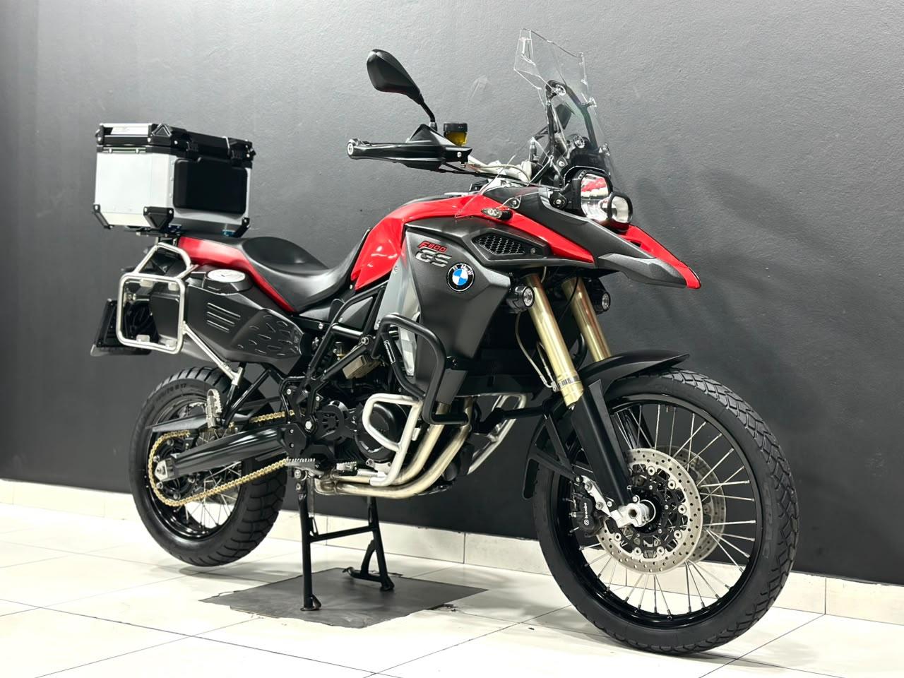 BMW F800