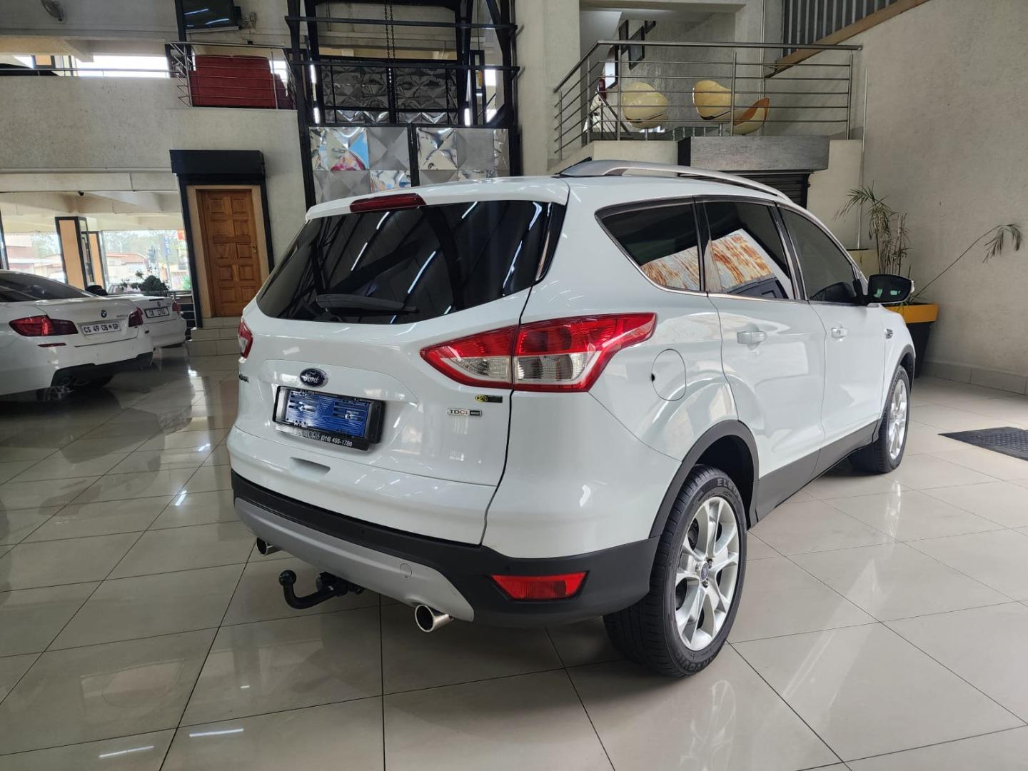 Ford Kuga 2.0TDCi AWD Trend Eae Motors