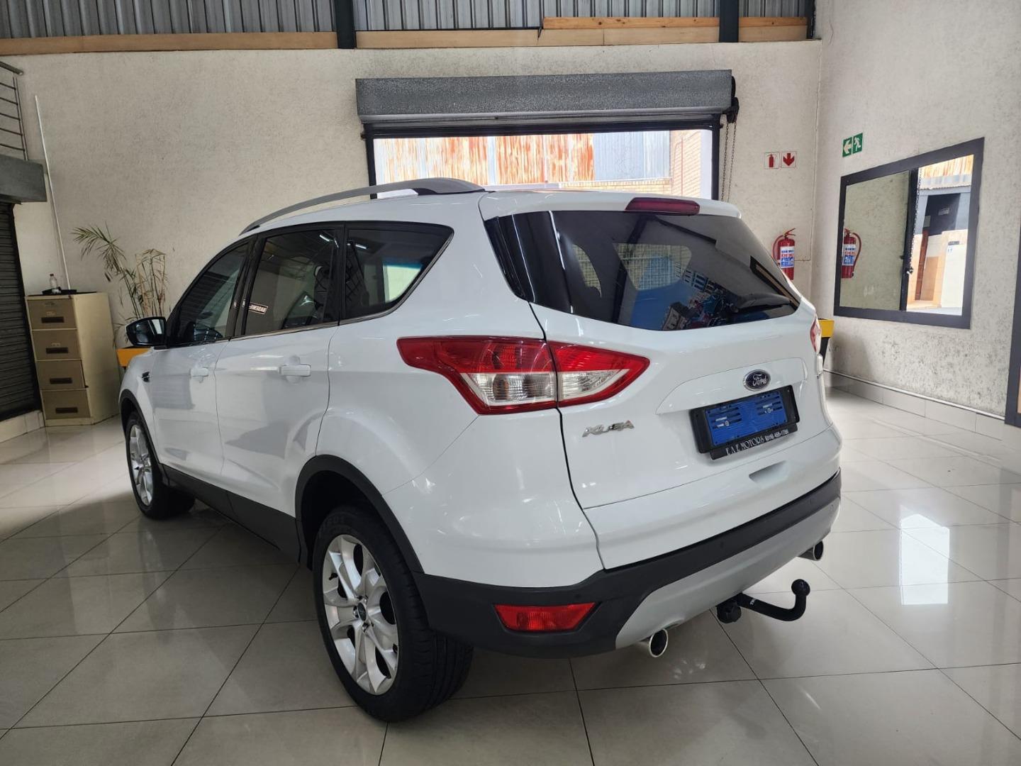 Ford Kuga 2.0TDCi AWD Trend Eae Motors