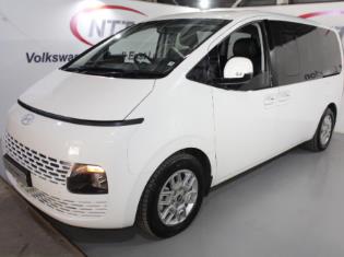 2024 Hyundai Staria 2.2D Executive 9-Seater for sale