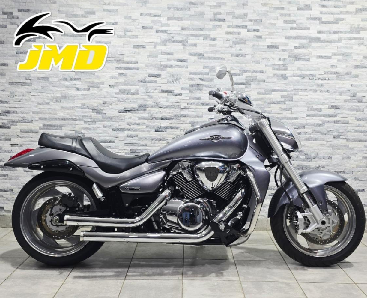 Suzuki VZR