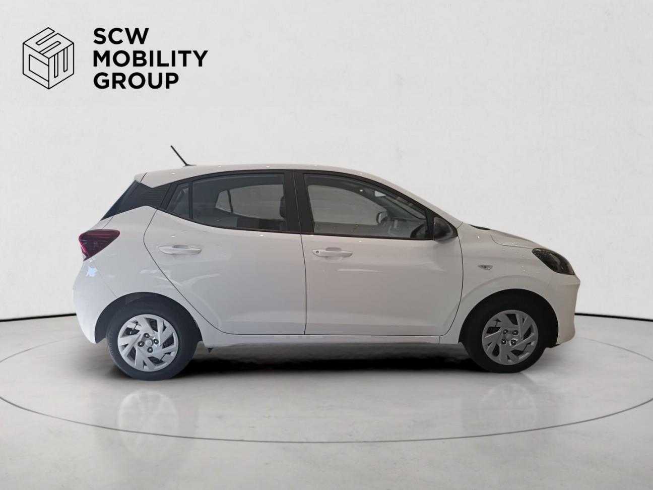 Hyundai Grand i10 1.0 Executive Hatch Mahindra Milnerton