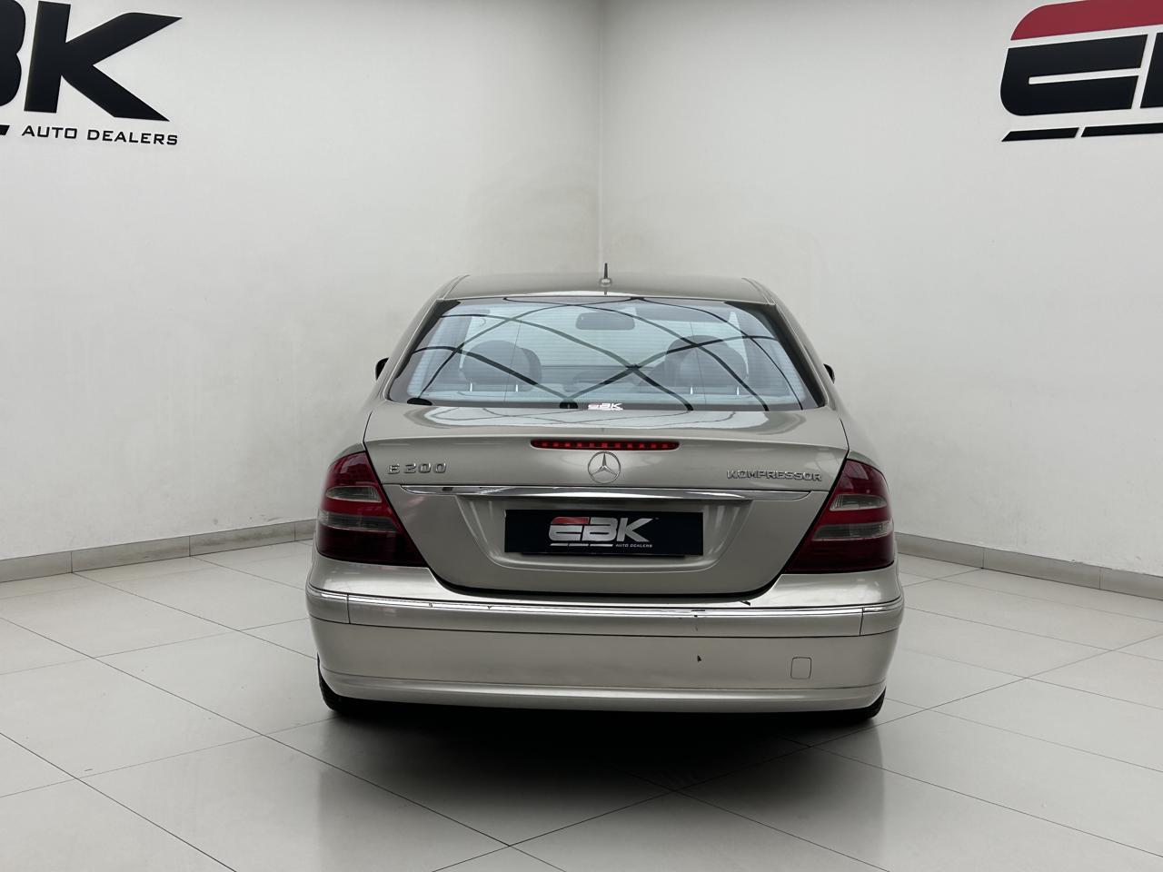 Mercedes-Benz E-Class E200 Kompressor Avantgarde Ebk Auto Dealers LA Rochelle