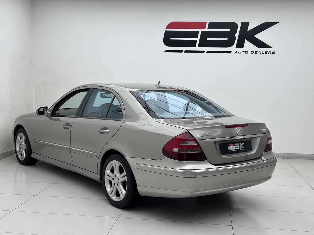 Mercedes-Benz E-Class E200 Kompressor Avantgarde Ebk Auto Dealers LA Rochelle
