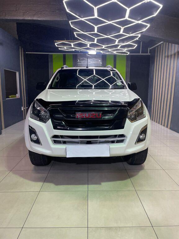 Isuzu D-Max 250 Double Cab X-Rider Durban Carz