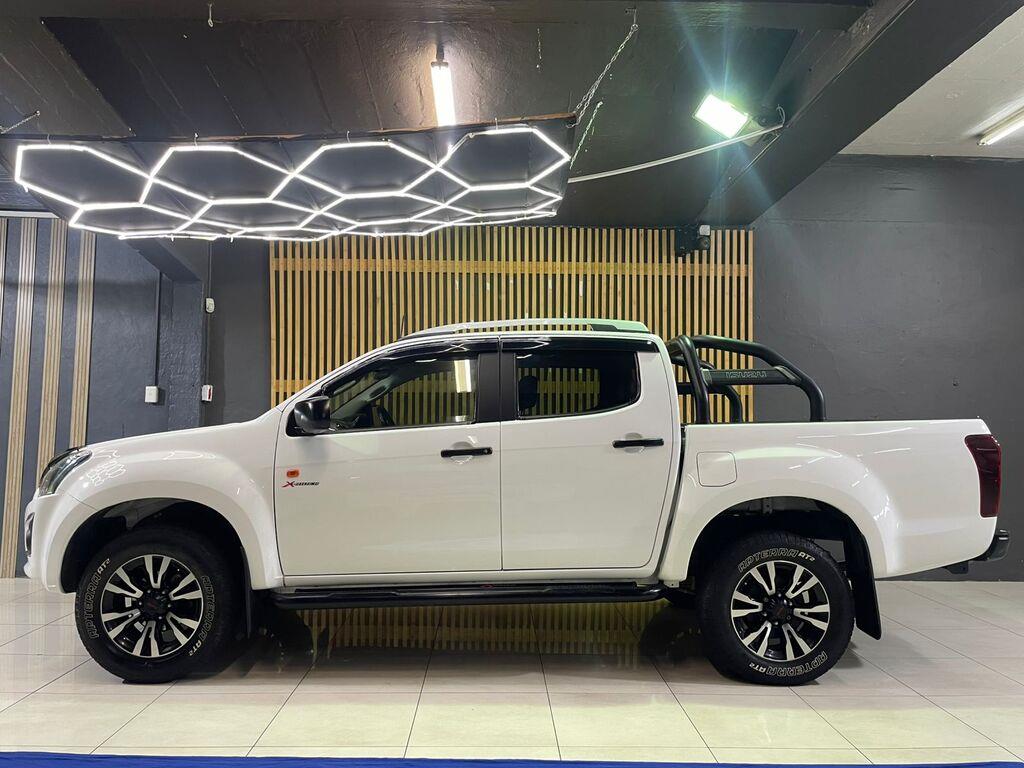 Isuzu D-Max 250 Double Cab X-Rider Durban Carz