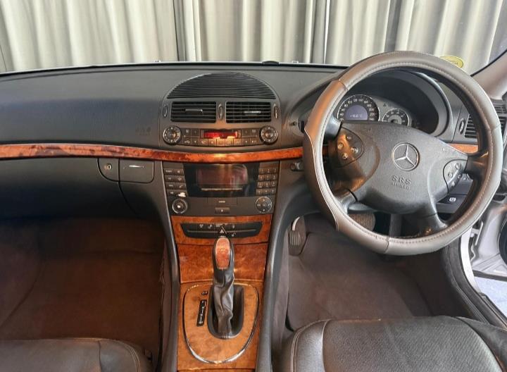 Mercedes-Benz E-Class E240 Avantgarde Zijlstras Autohaus