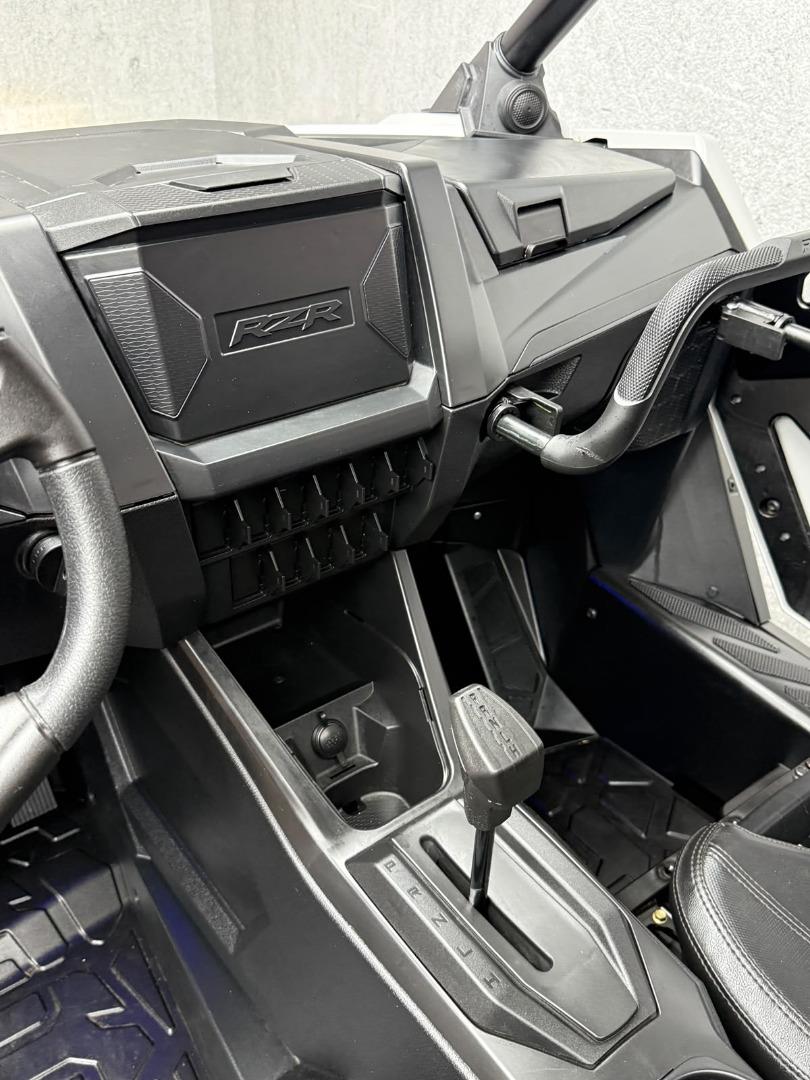 Polaris RZR XP PRO 4X4 UB Leisure Bikes