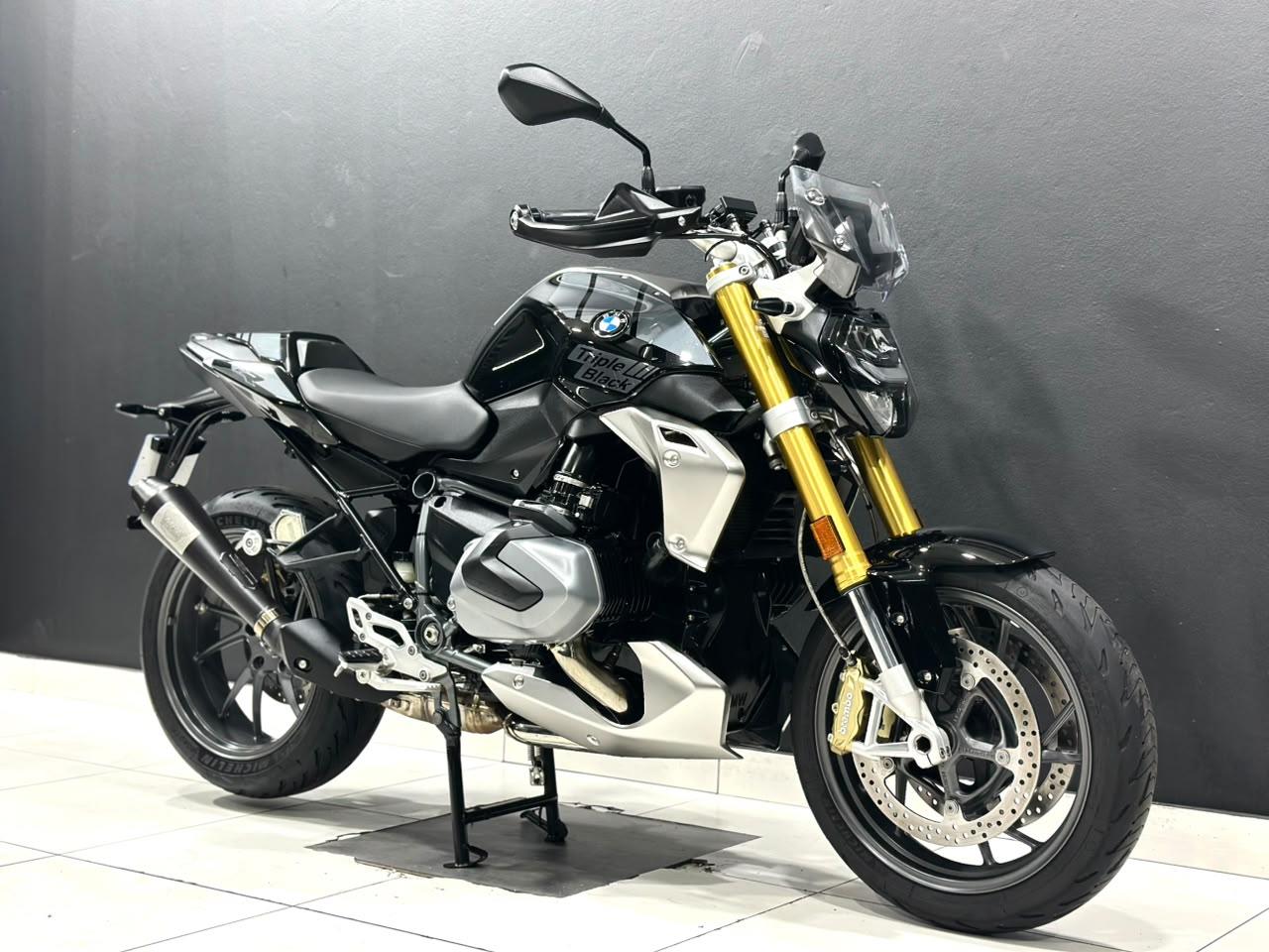 BMW R1250R