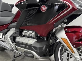 2018 Honda Gl Goldwing GL 1800 DCT TOUR for sale