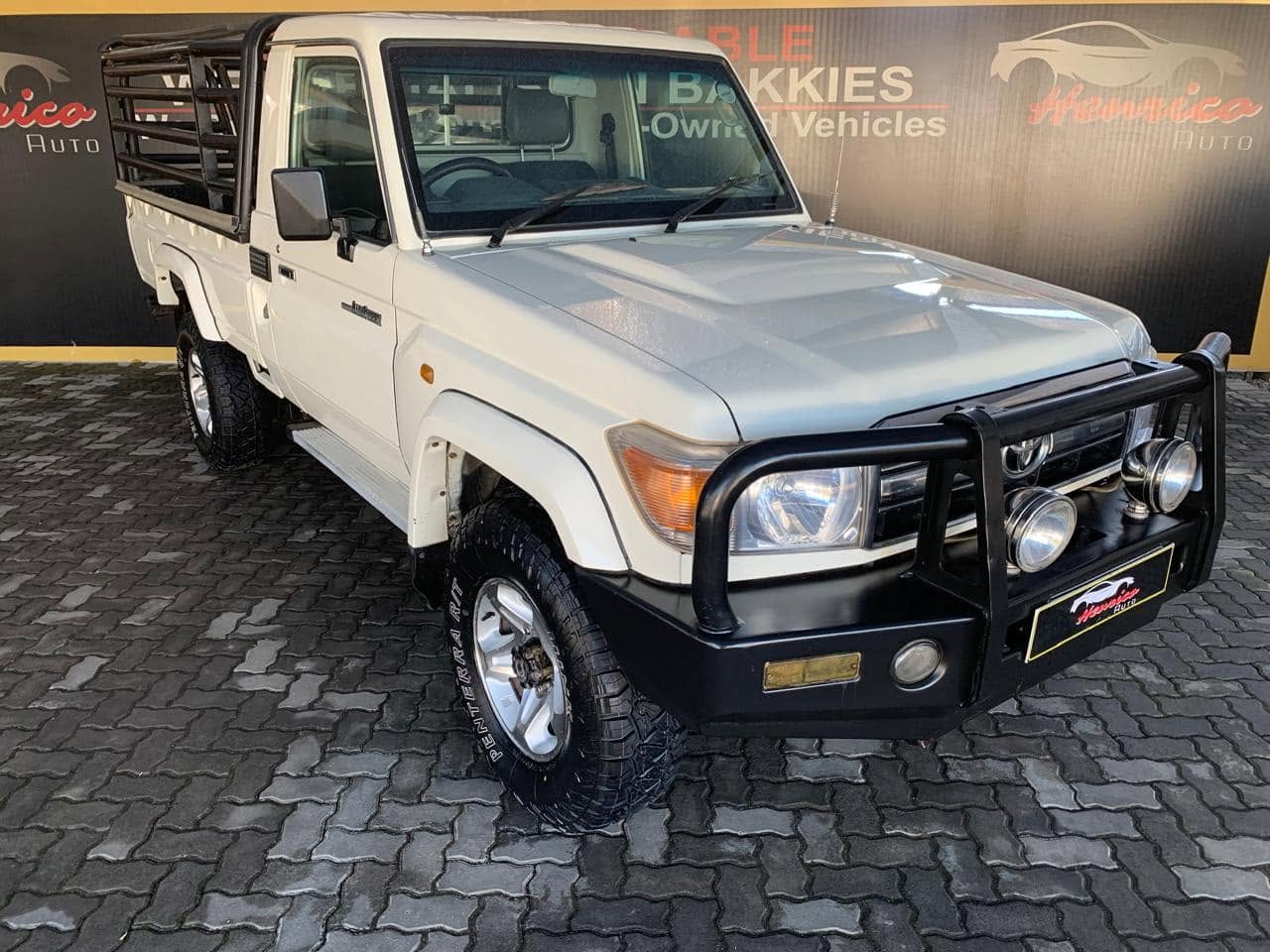 2013 Toyota Land Cruiser 79 Land Cruiser 79 4.2D for sale