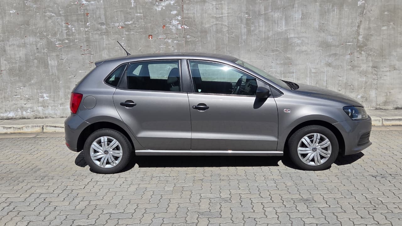 Volkswagen Polo Vivo Hatch 1.4 Trendline Apex Auto