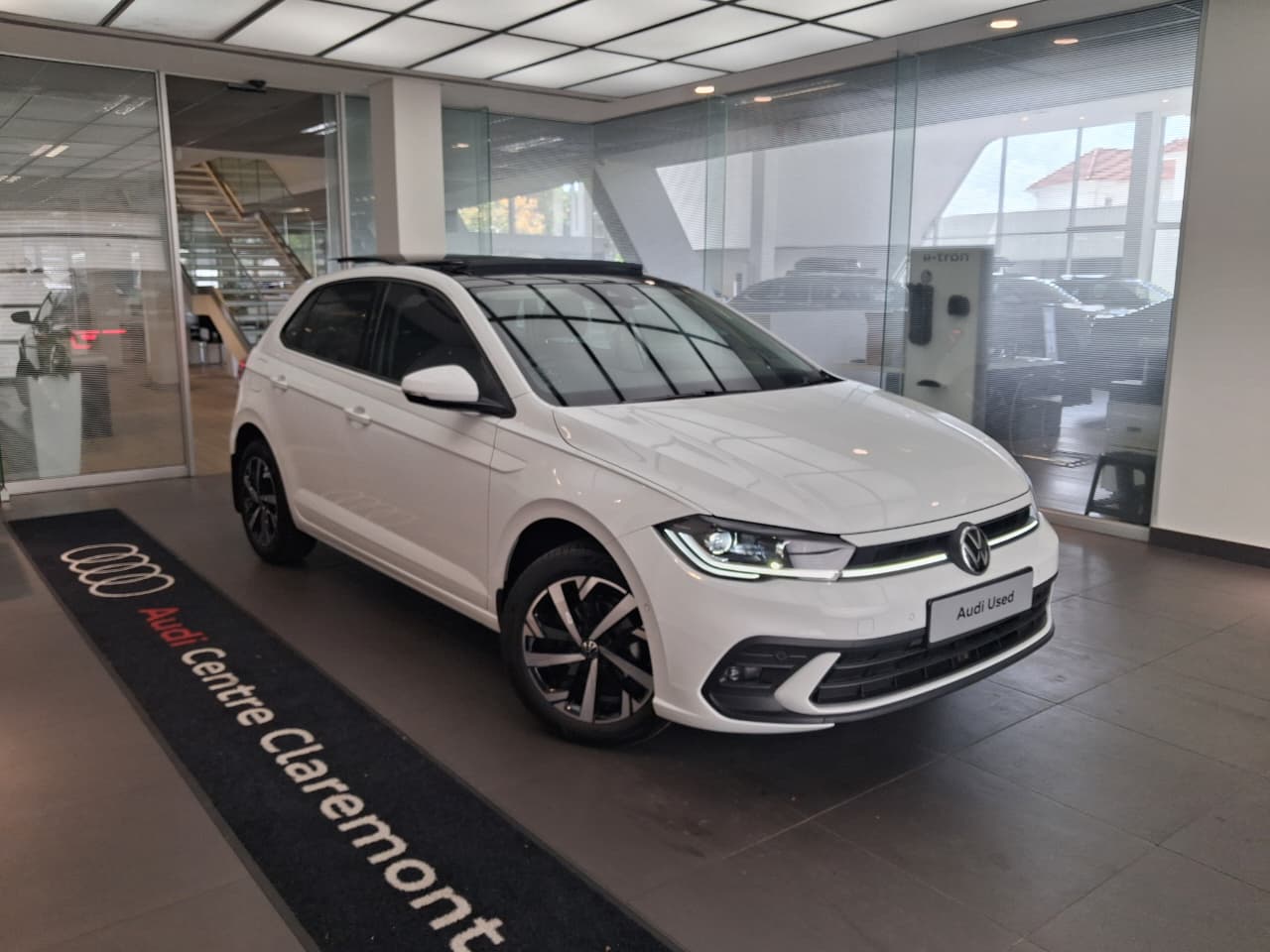 2026 Volkswagen Polo Hatch 1.0TSI Life Manual