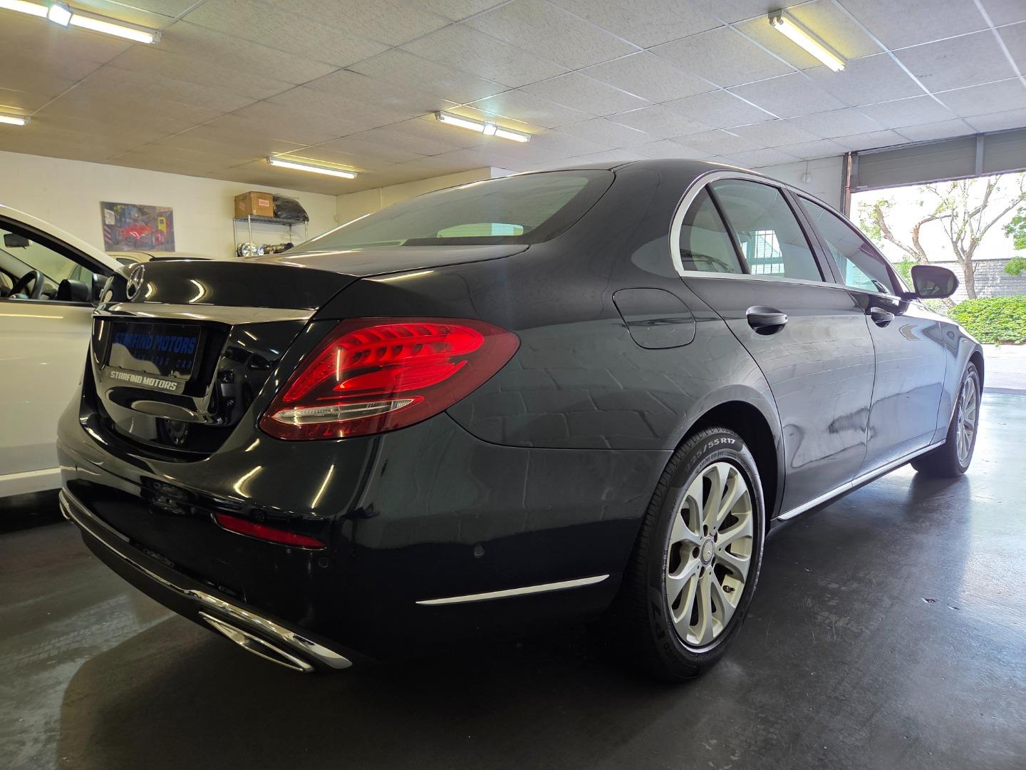 Mercedes-Benz E-Class E220d Exclusive Starfind Motors
