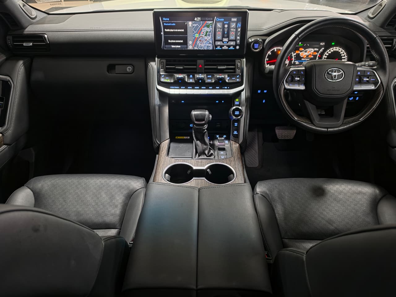 Toyota Land Cruiser 300 3.3D ZX SMG Lexus Umhlanga