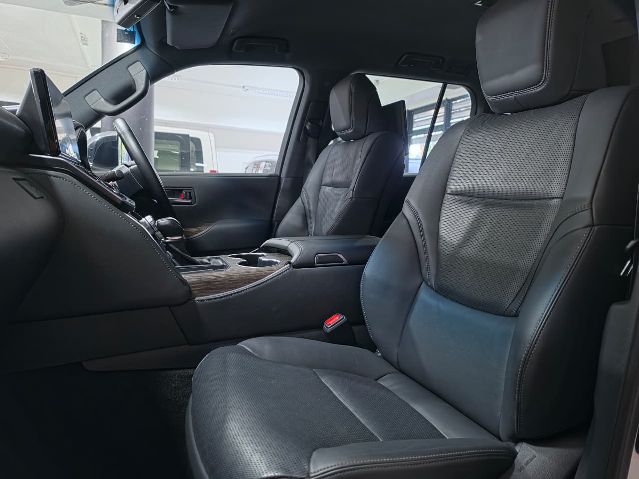 Toyota Land Cruiser 300 3.3D ZX SMG Lexus Umhlanga