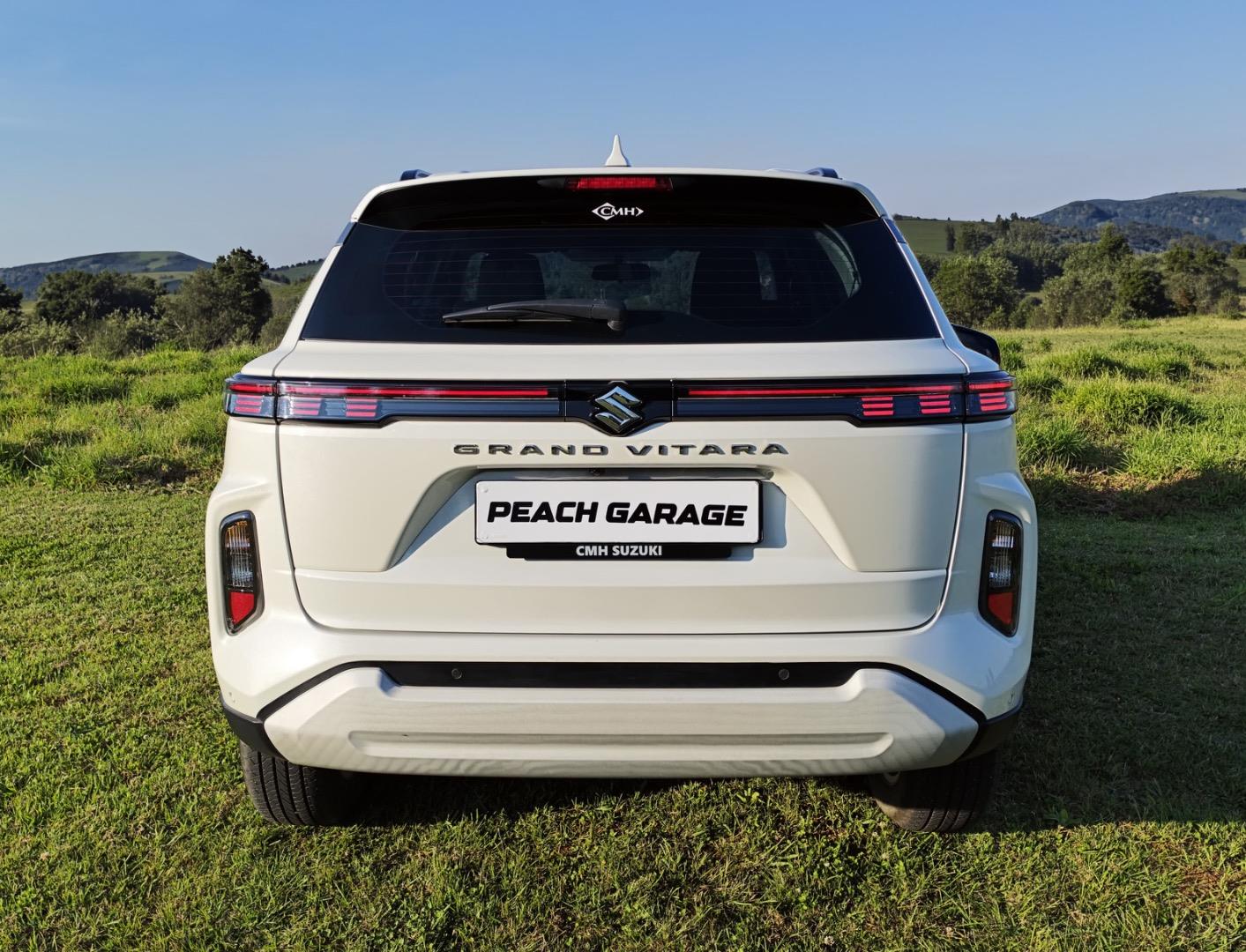 Suzuki Grand Vitara 1.5 GL Manual Peach Garage