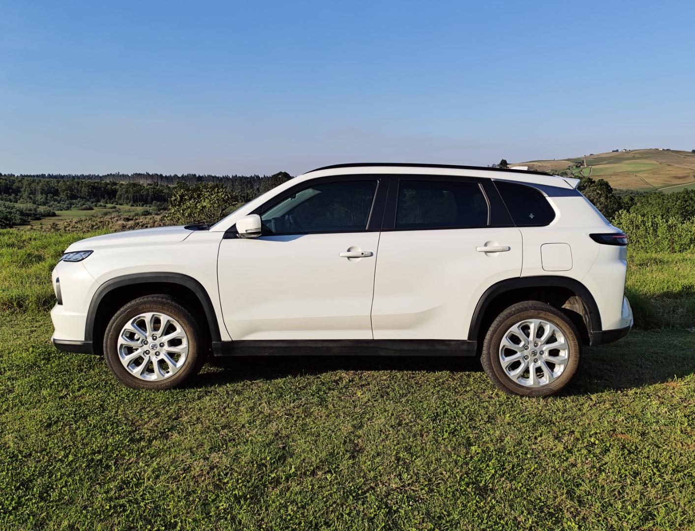 Suzuki Grand Vitara 1.5 GL Manual Peach Garage