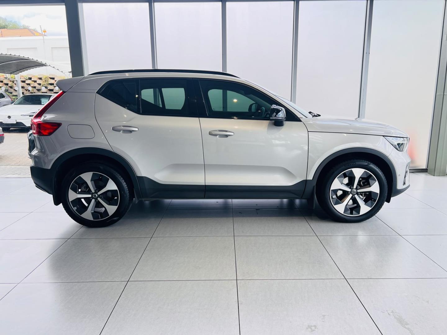 Volvo XC40 B5 AWD Plus Dark Volvo Cars Bedfordview