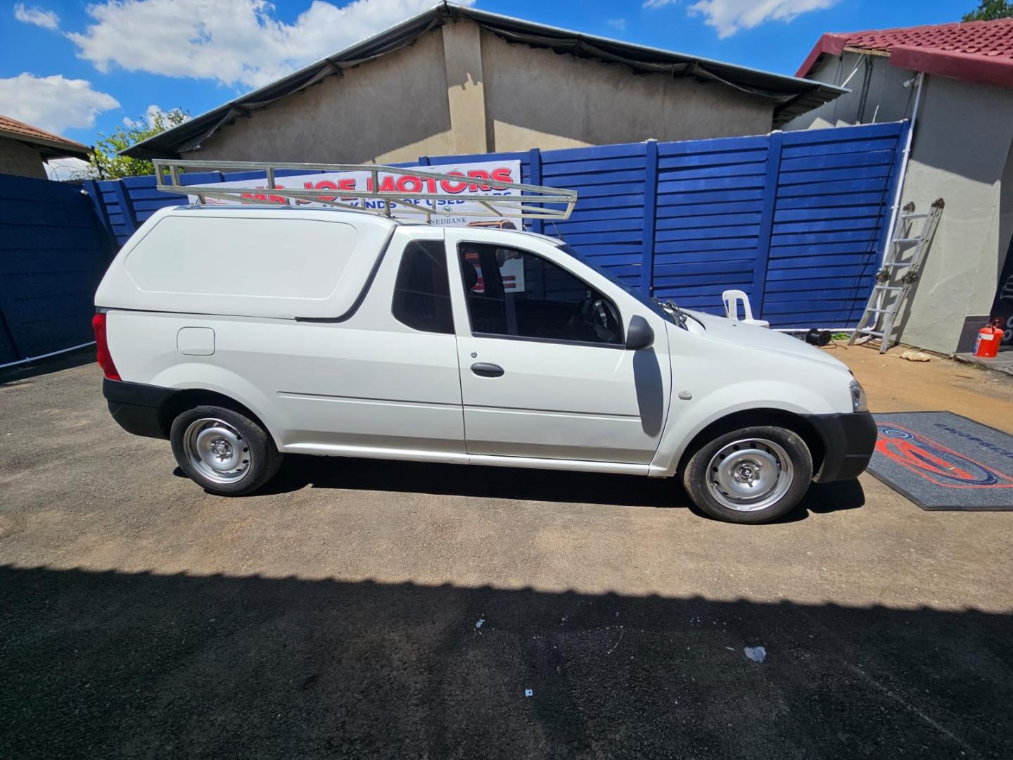 2023 Nissan NP200 1.6