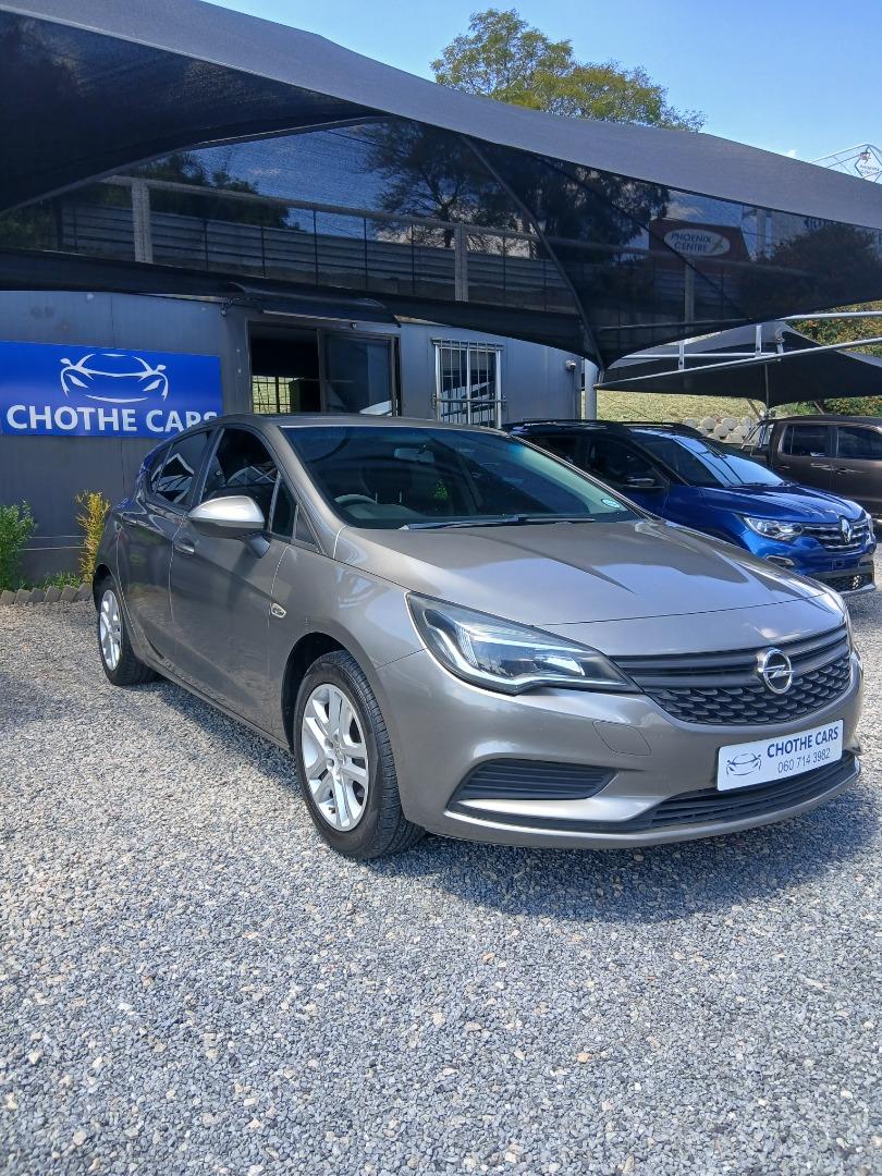 Opel Astra Hatch 1.0T Chothe Cars