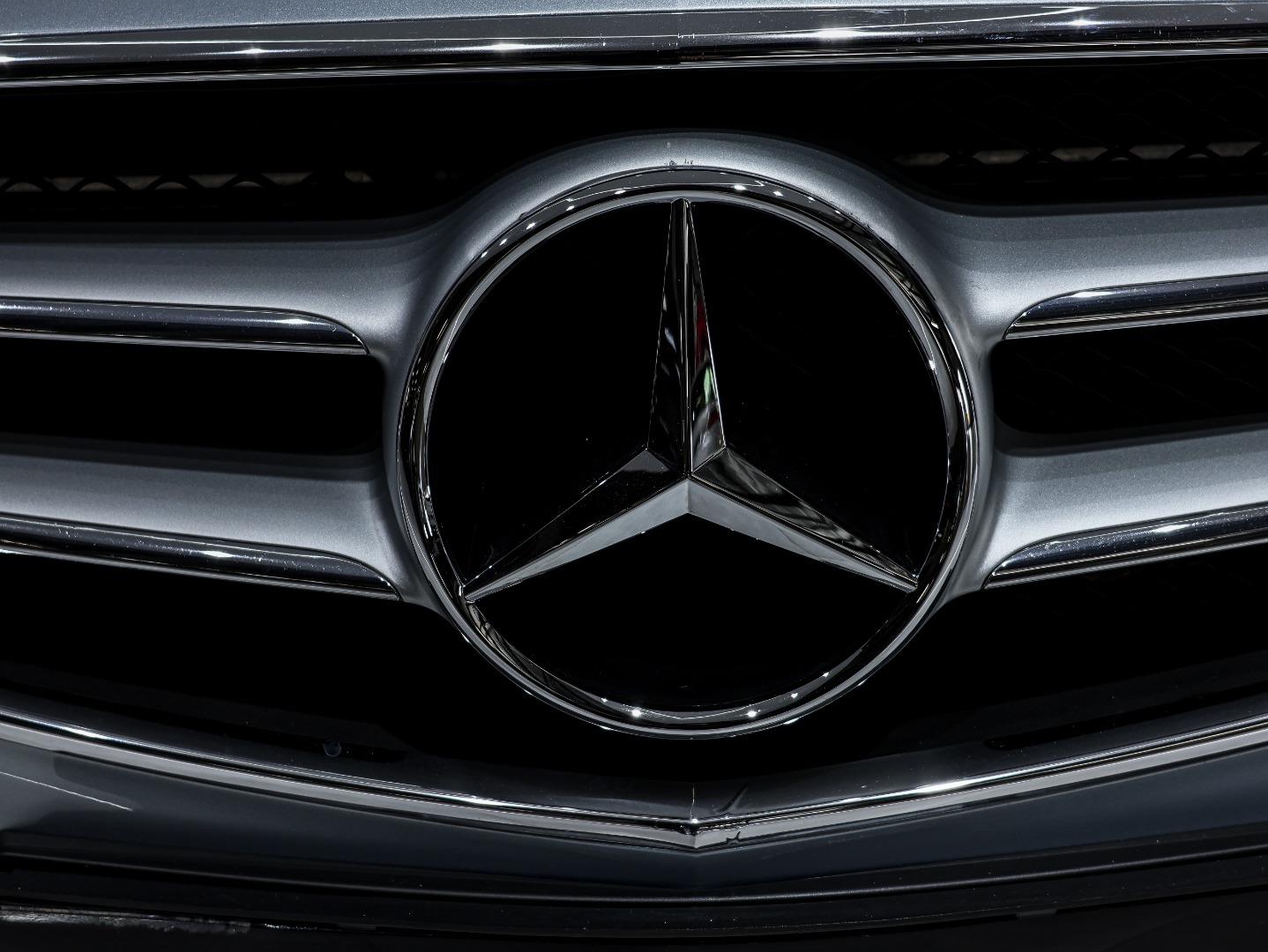 Mercedes-Benz E-Class E400 Avantgarde Northcliff Exclusive Cars