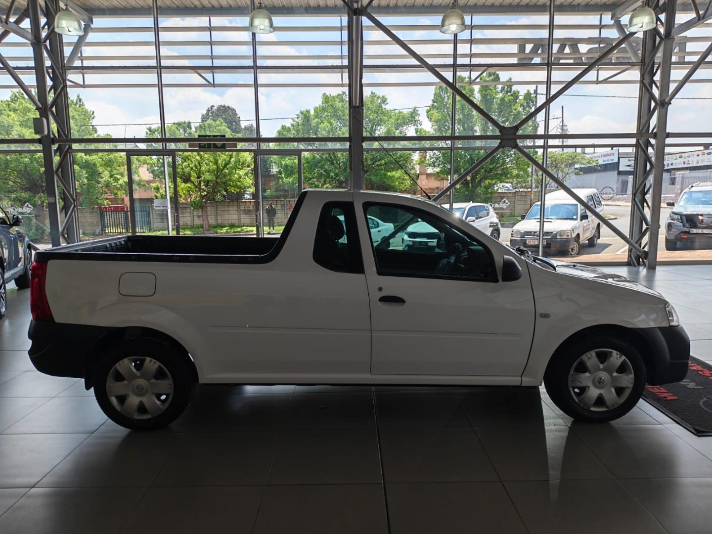 Nissan NP200 1.6i (Aircon) Safety Pack AutoCity Nissan & KIA Nigel