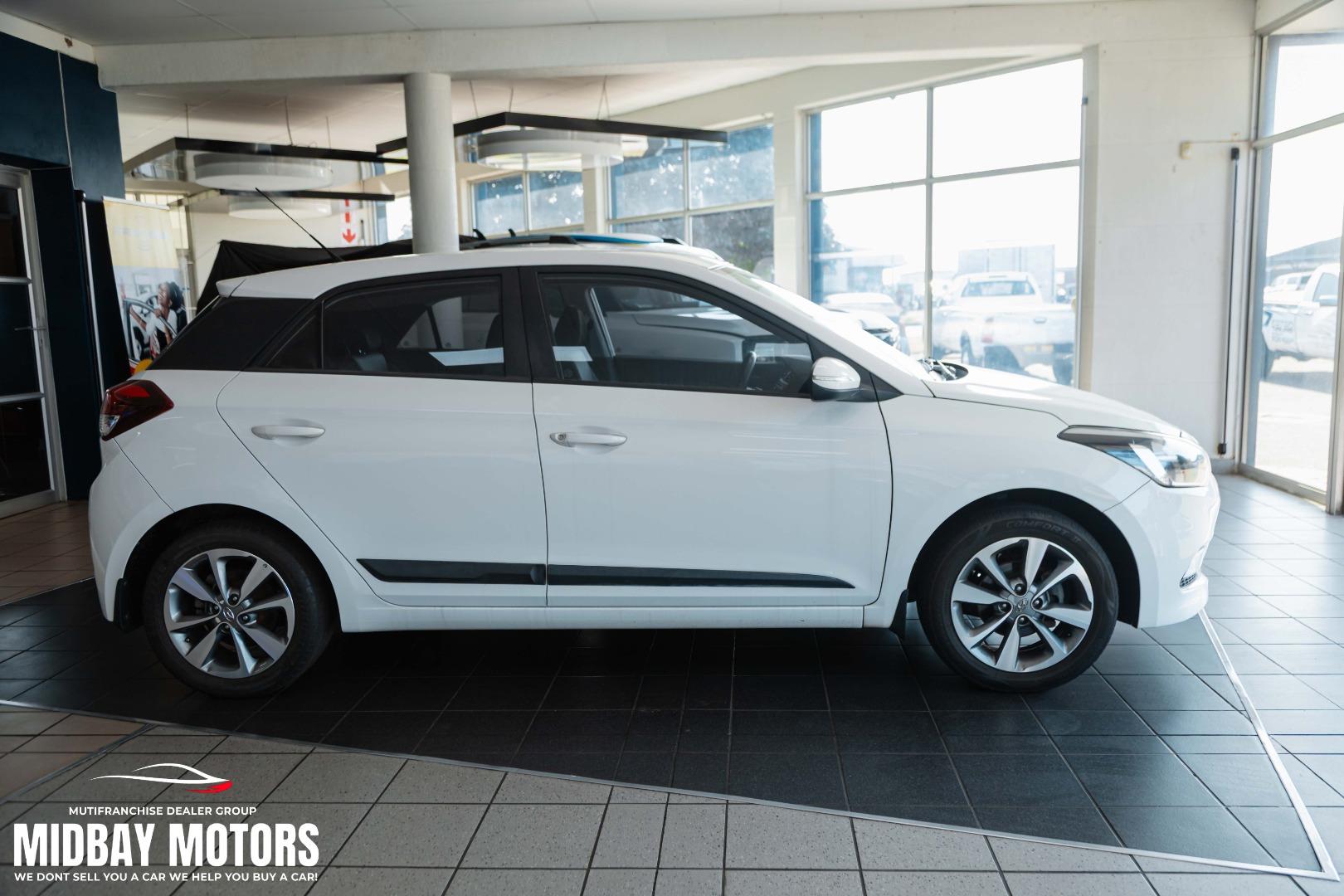 Hyundai i20 1.2 Fluid Midbay Motors Multi Franchise