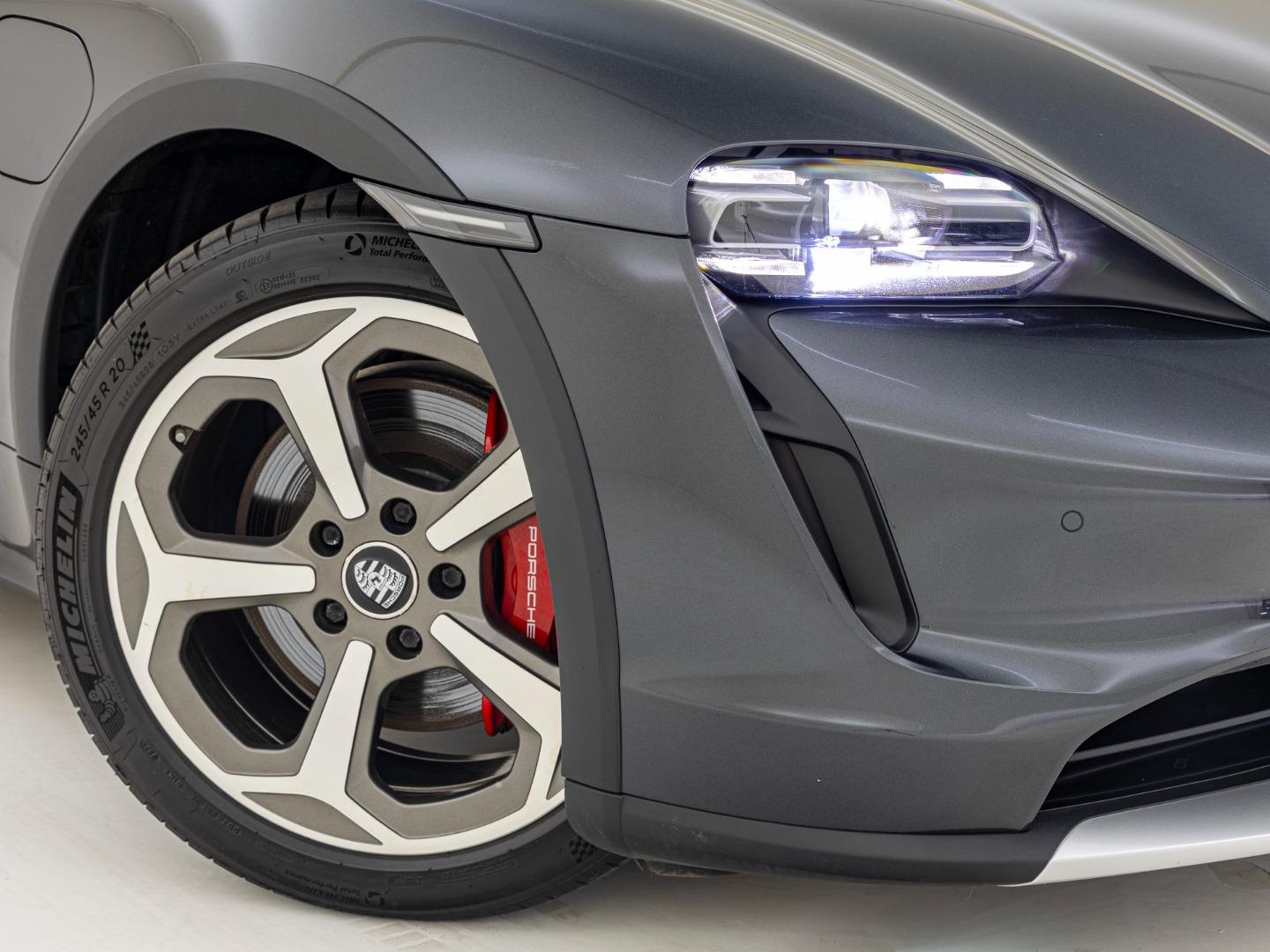 Porsche Taycan 4S Cross Turismo Porsche Centre Umhlanga