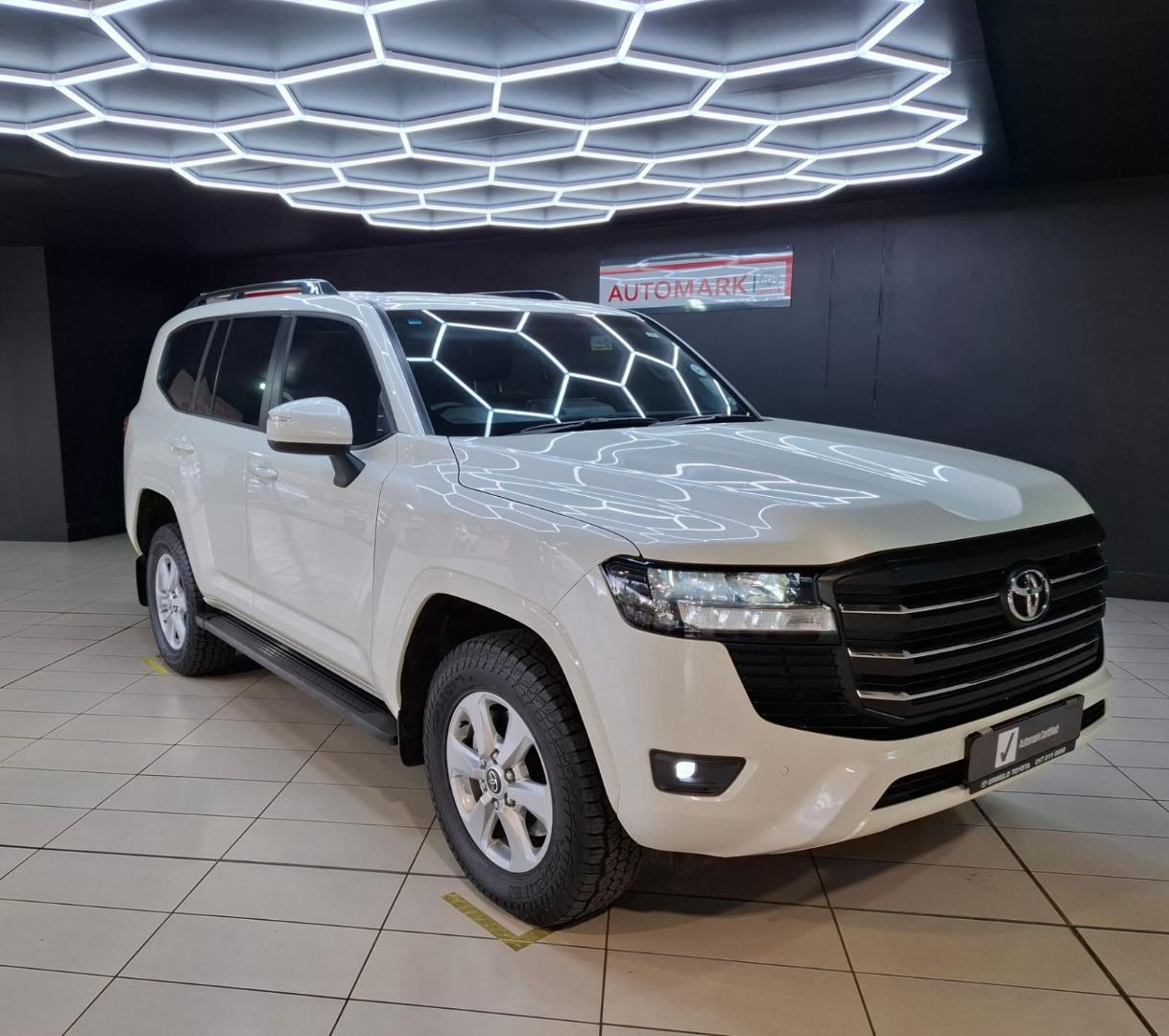 2026 Toyota Land Cruiser 300 3.3D GX-R