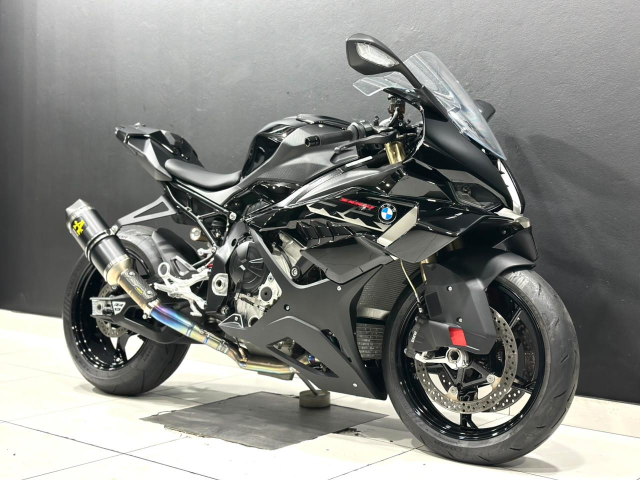BMW S1000