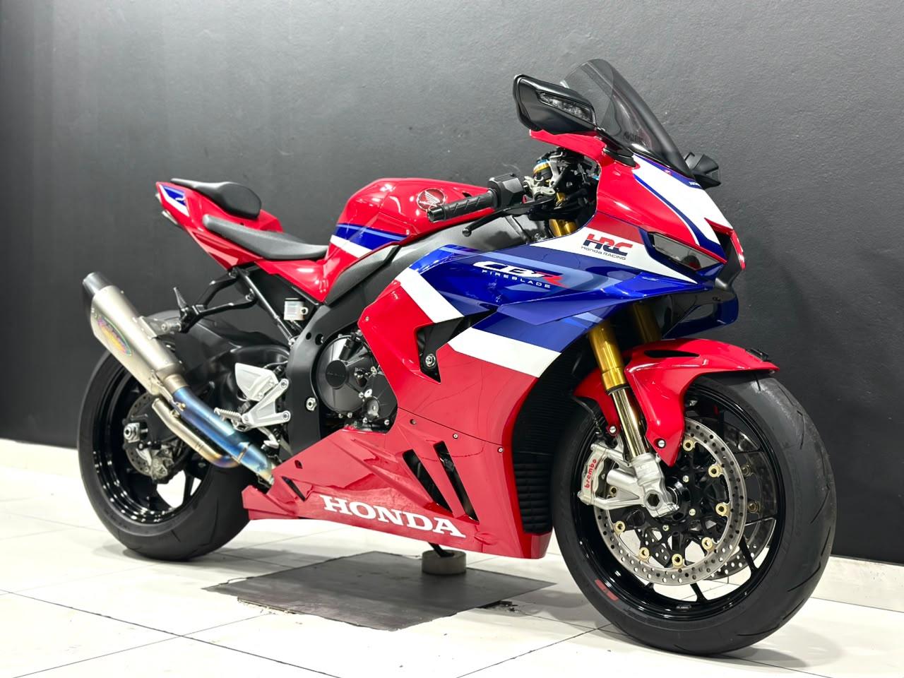 Honda Fireblade RR-R
