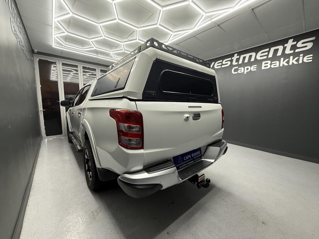 Mitsubishi Triton 2.4DI-D Double Cab 4x4 Auto Cape Bakkie