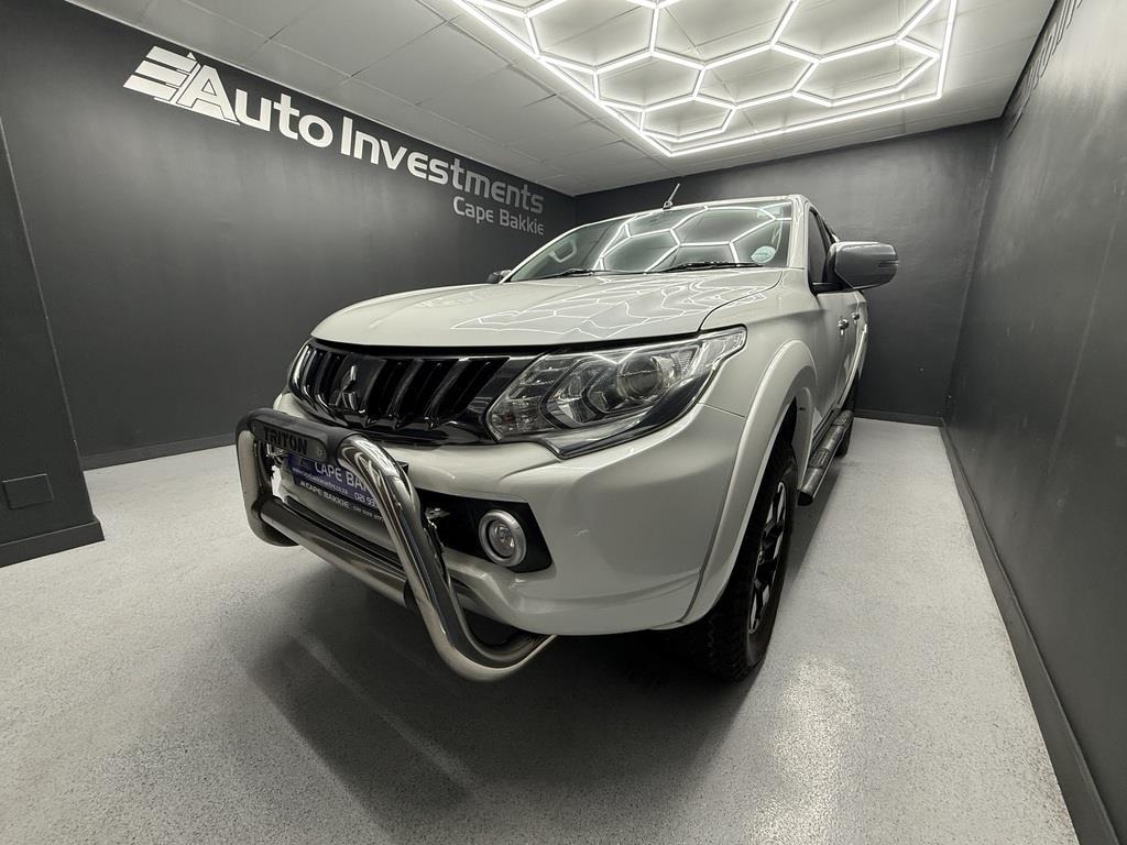 Mitsubishi Triton 2.4DI-D Double Cab 4x4 Auto Cape Bakkie