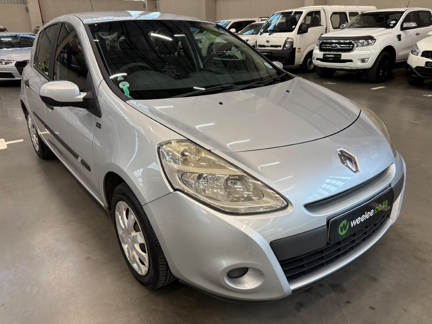 2012 Renault Clio 1.6 Yahoo!