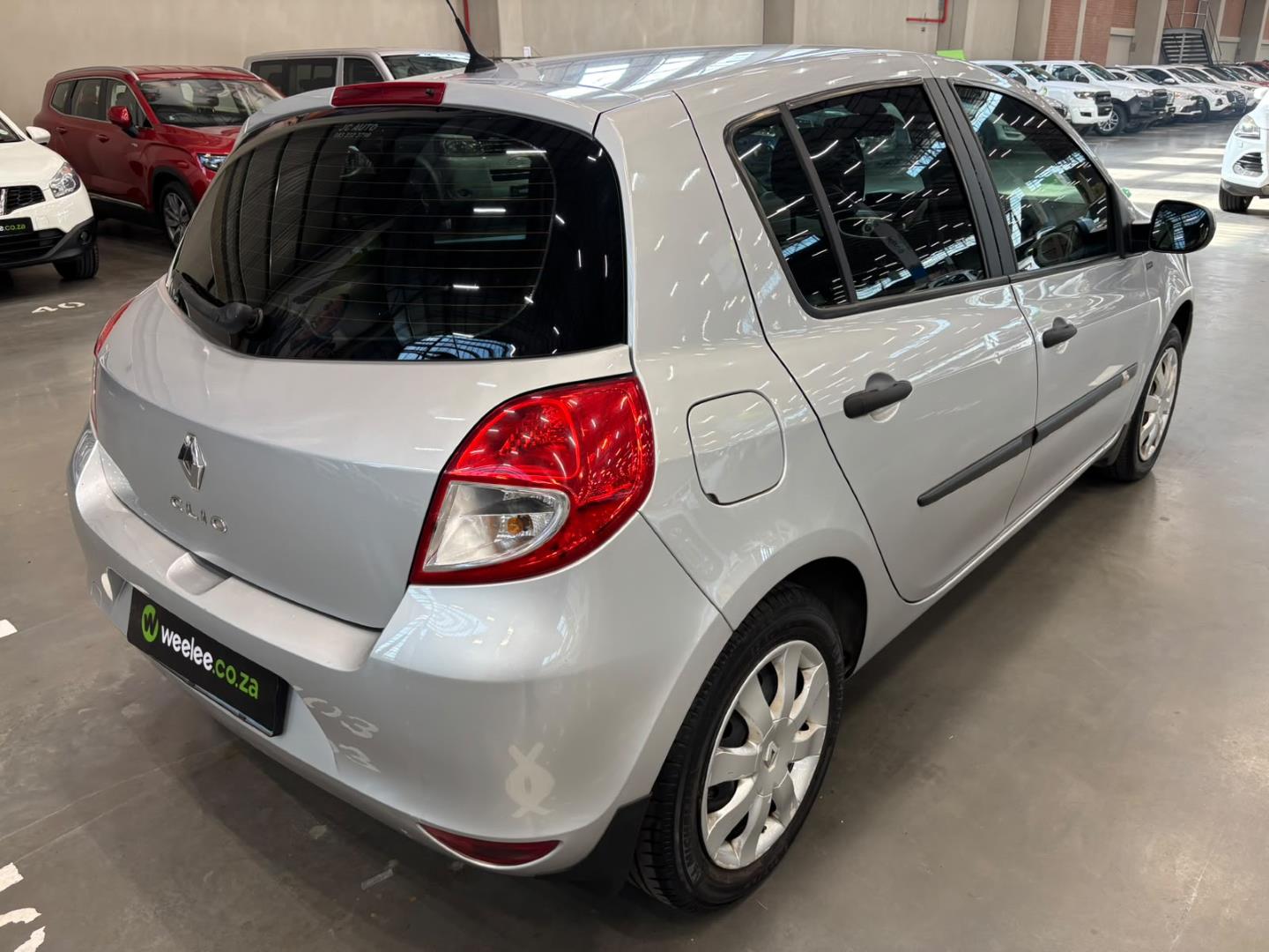 Renault Clio 1.6 Yahoo! Weelee Megastore Centurion